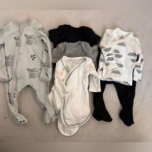 100% Organic cotton size newborn bundle.